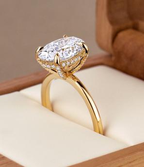 Engagement ring in a jewelry box