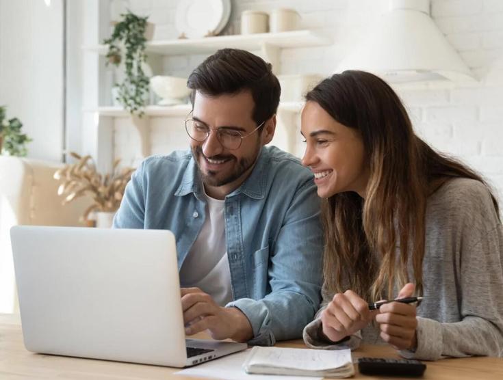 Couple joining a virtual showroom appointment