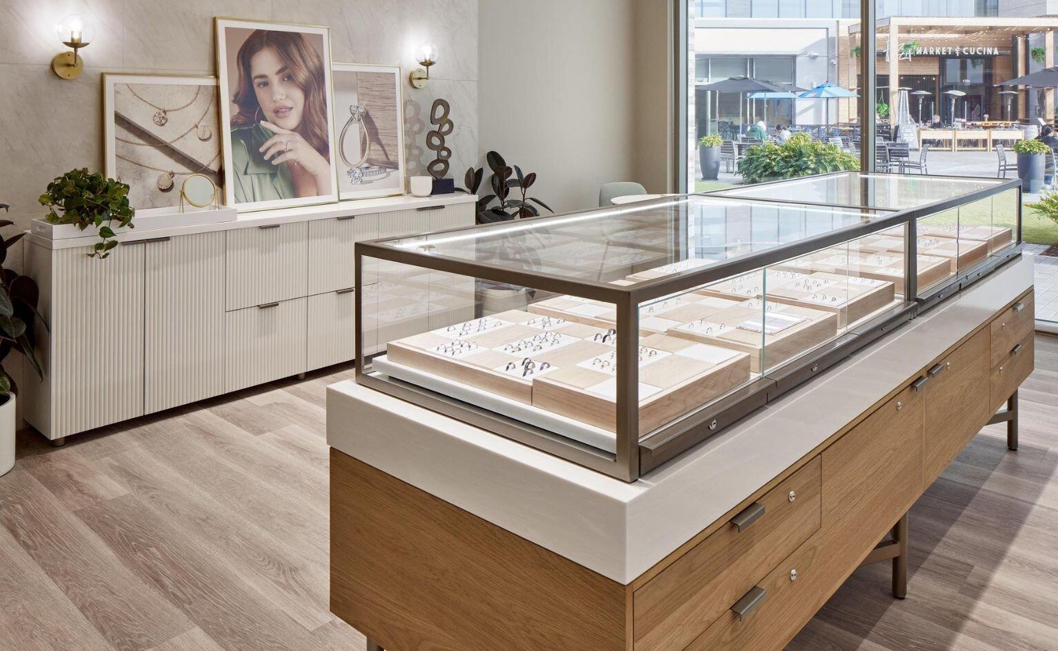 Brilliant Earth showroom located in San Diego, California.