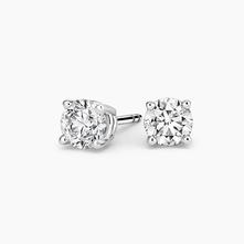 Perfect 4-Prong Certified Lab Diamond Stud Earrings (1 1/2 ct. tw.)