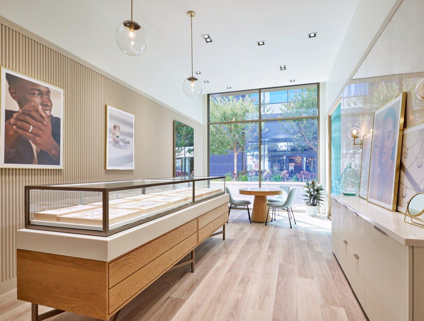 Brilliant Earth showroom located in Walnut Creek, California.