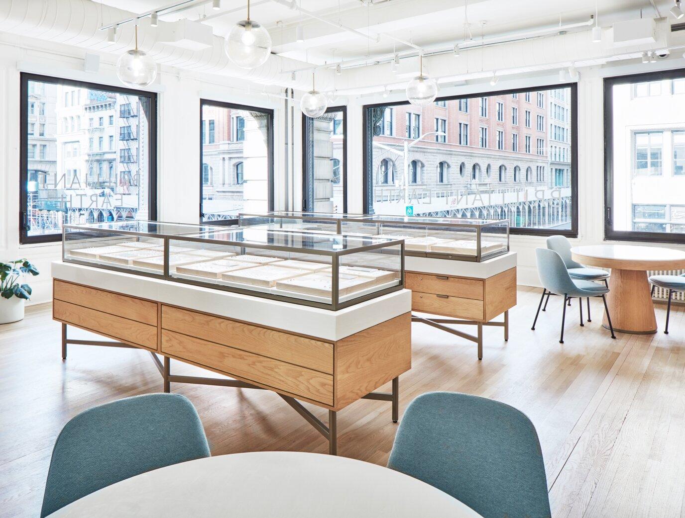 Brilliant Earth showroom located in Flatiron, New York.